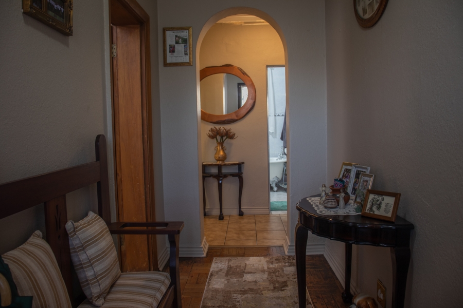 2 Bedroom Property for Sale in Bo Oakdale Western Cape